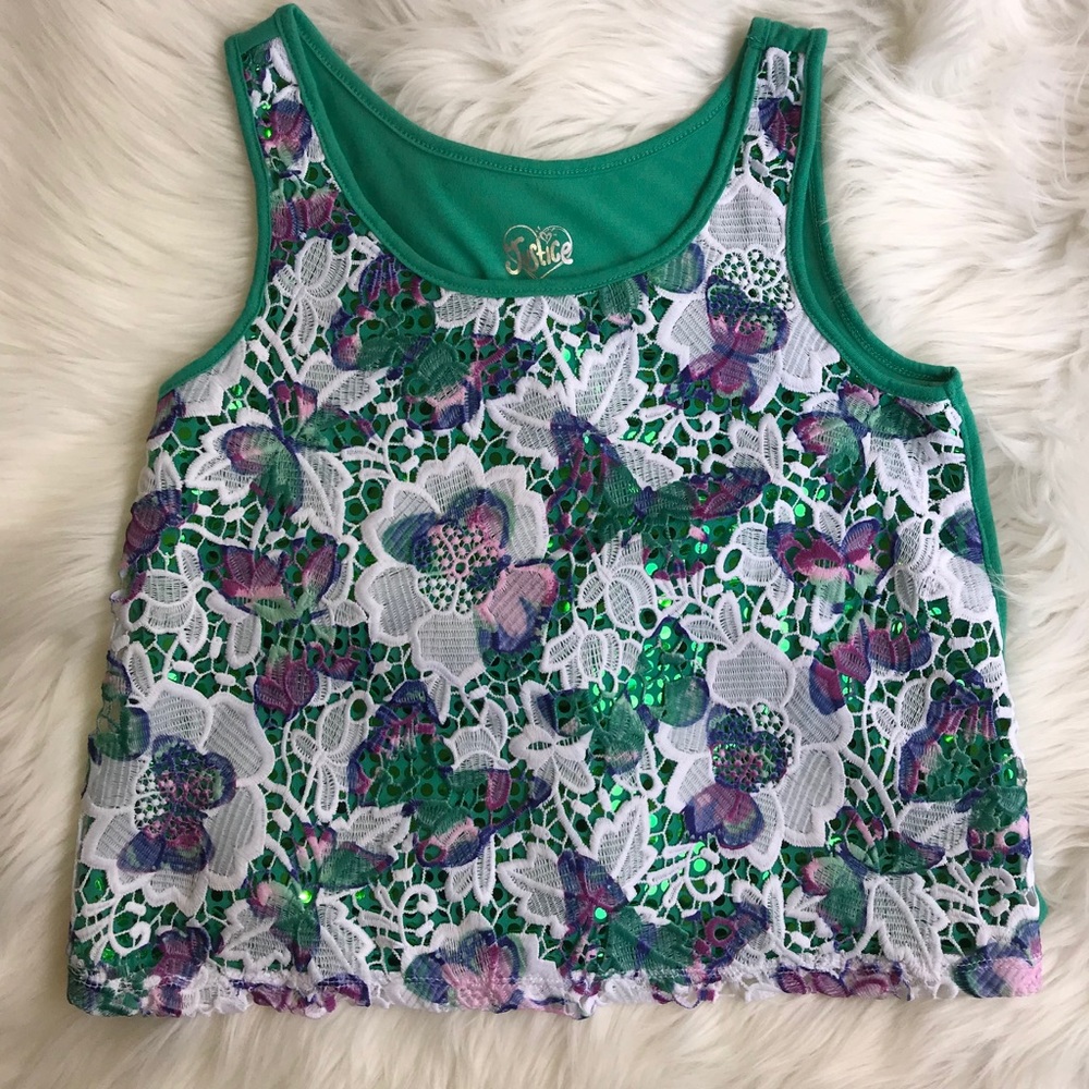 Justice tops